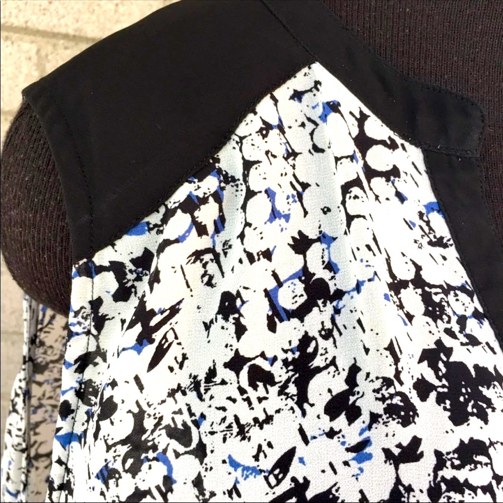 Torrid Plus Size Chiffon Split Neck Speckled Prin… - image 5